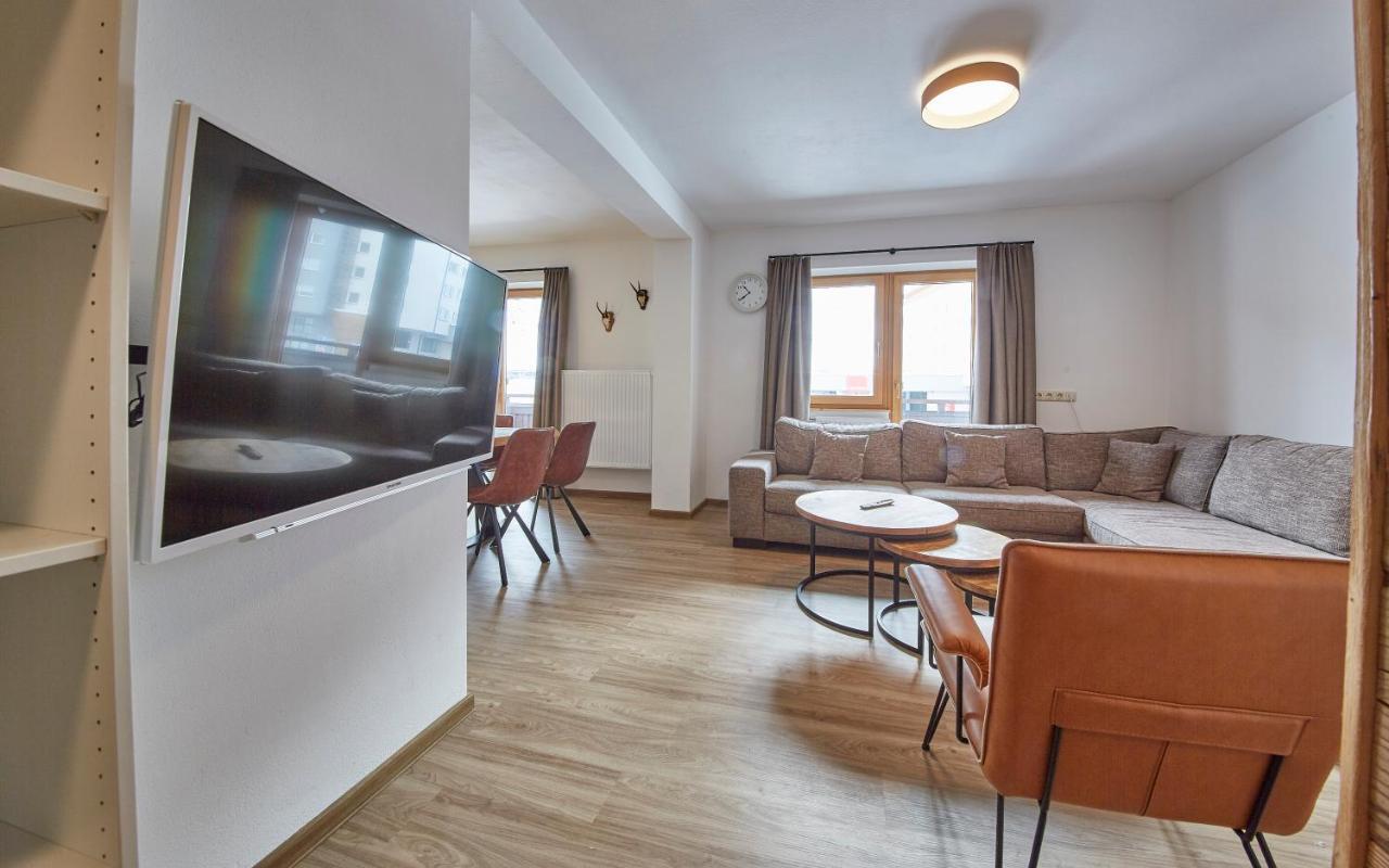 Glemm Lodge Apartments Saalbach-Hinterglemm Extérieur photo